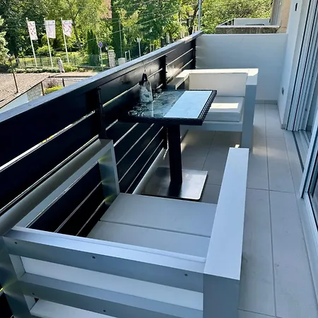 B32 Apartman